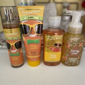 Bath & Body Works Merry Cookie Kids Bath Set - Orange and Green